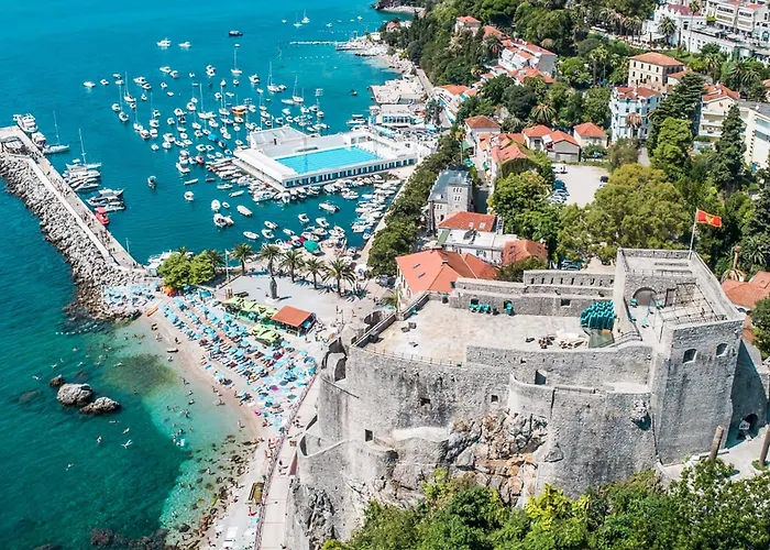 Beachside Studio With Sea View - Herceg Novi