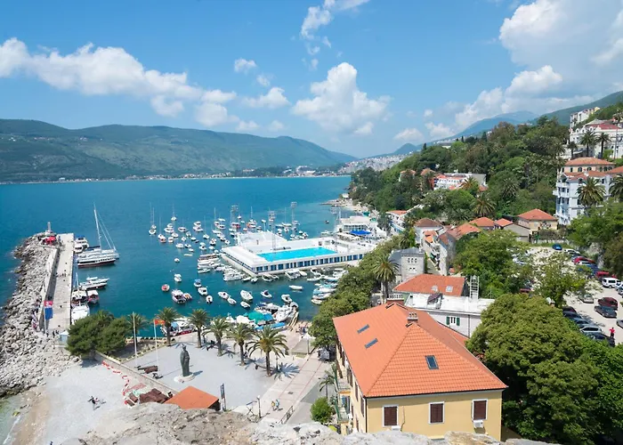 Beachside Studio With Sea View - Herceg Novi
