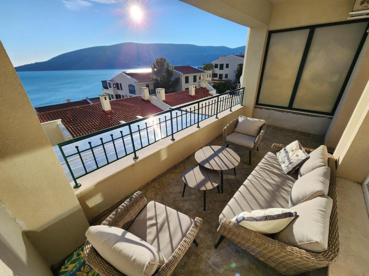 Daire Beachside With Sea View -