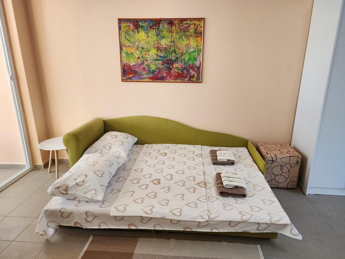 Daire Beachside With Sea View - *