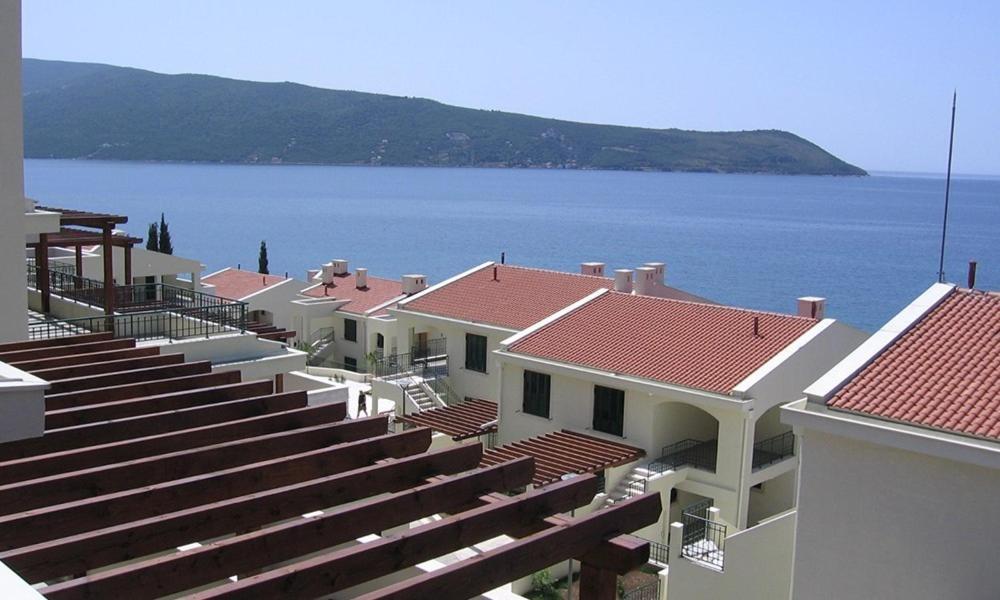 Beachside With Sea View -