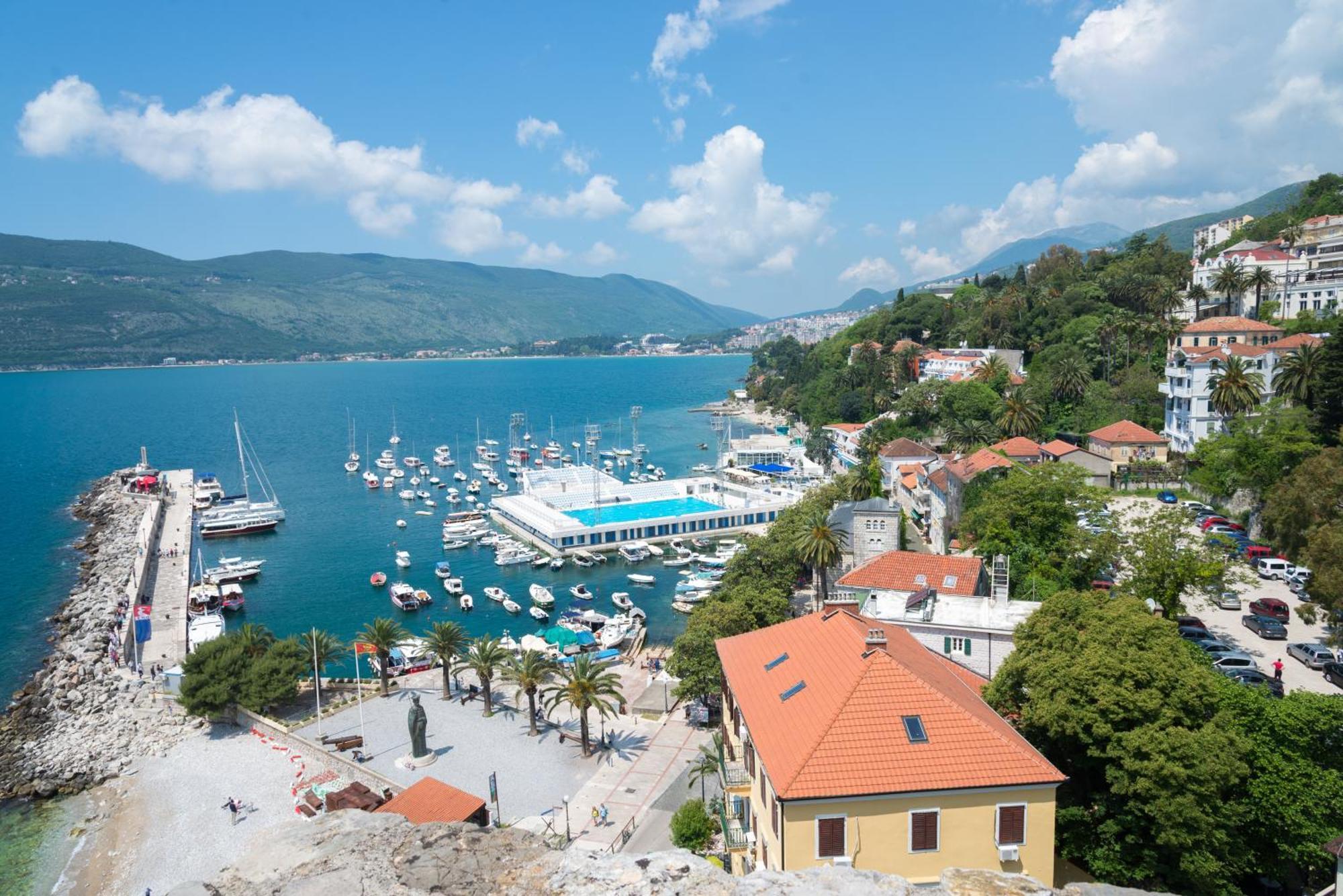 Beachside With Sea View - Herceg Novi